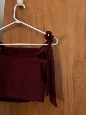 DEEP WINE TOP